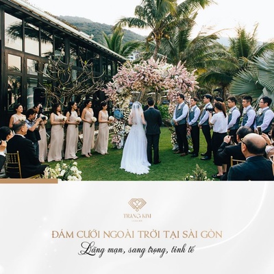 Top 9+ Địa Điểm Tổ Chức Đám Cưới Ngoài Trời TPHCM: Lãng Mạn, Tinh Tế & Sang Trọng