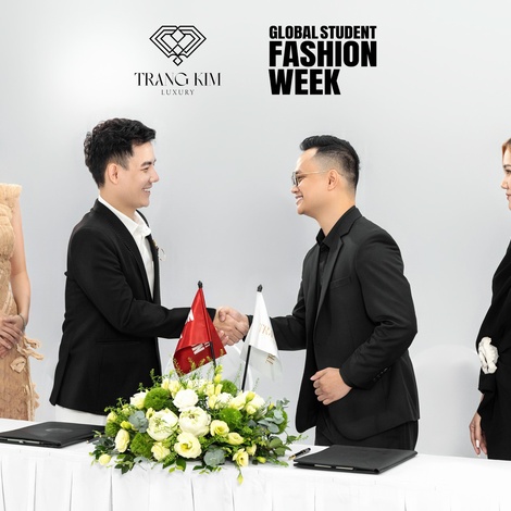 Trang Kim Luxury thương hiệu duy nhất trình diễn tại GLOBAL STUDENT FASHION WEEK