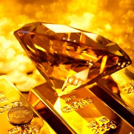 Giữa vàng và kim cương, đâu là lựa chọn đầu tư thông minh trong thời kỳ lạm phát?