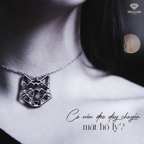 Có nên đeo dây chuyền mặt hồ ly?