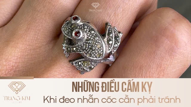 Những Điều Cấm Kỵ Khi Đeo Nhẫn Kim Tiền Cần Lưu Ý