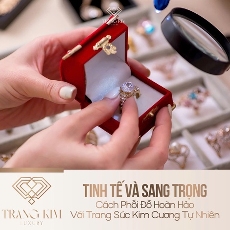 Tinh Tế Và Sang Trọng: Cách Phối Đồ Hoàn Hảo Với Trang Sức Kim Cương Tự Nhiên