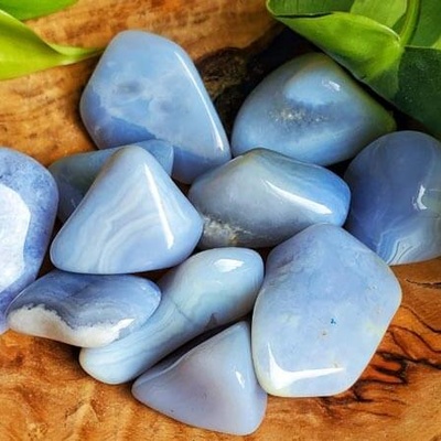 Đá Blue Lace Agate: Nguồn Gốc, Ý Nghĩa Và Giá Trị