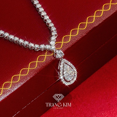 Những Điều Cần Biết Khi Mua Trang Sức Kim Cương Làm Quà Tặng
