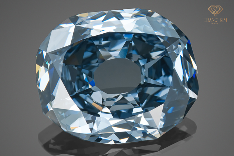 Kim cương xanh Wittelsbach lấp lánh vẻ đẹp diệu kỳ, độc đáo