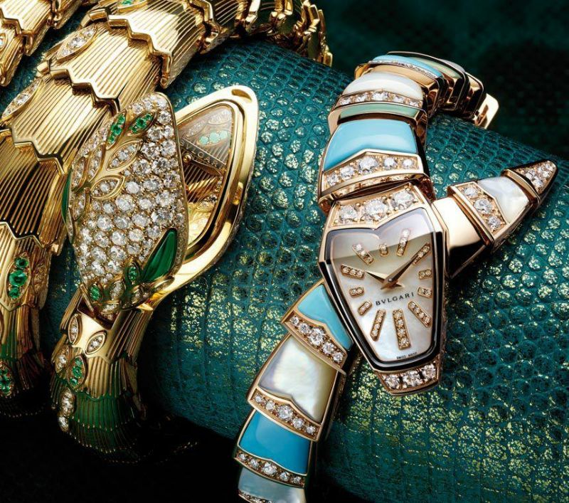 Trang sức đá quý, đồng hồ của Bvlgari với biểu tượng rắn “Serpenti” mang vẻ đẹp vĩnh cửu là biểu tượng của sự xa xỉ và hào nhoáng của thương hiệu