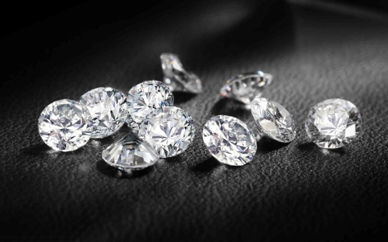 “Kim cương Moissanite” là một trong những dòng đá quý thịnh hành nhất trong giới kim cương ngày nay