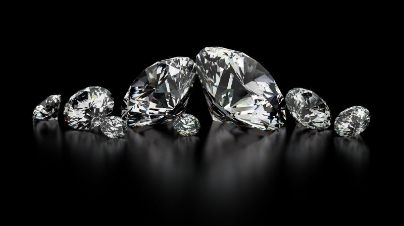 Kim cương rời là những viên kim cương không được gắn lên trang sức 