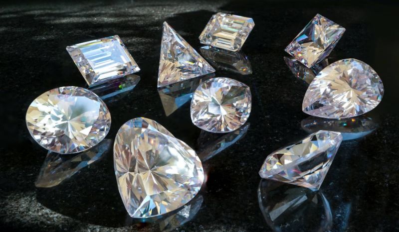 Dịch vụ thu mua kim cương là gì?
