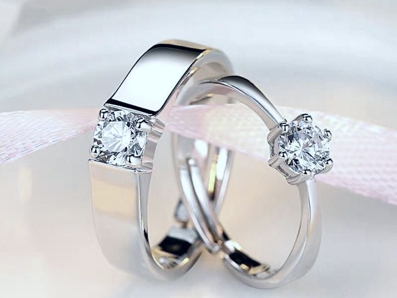 Nhẫn bạch kim là sự vĩnh cửu của tình yêu qua năm tháng
